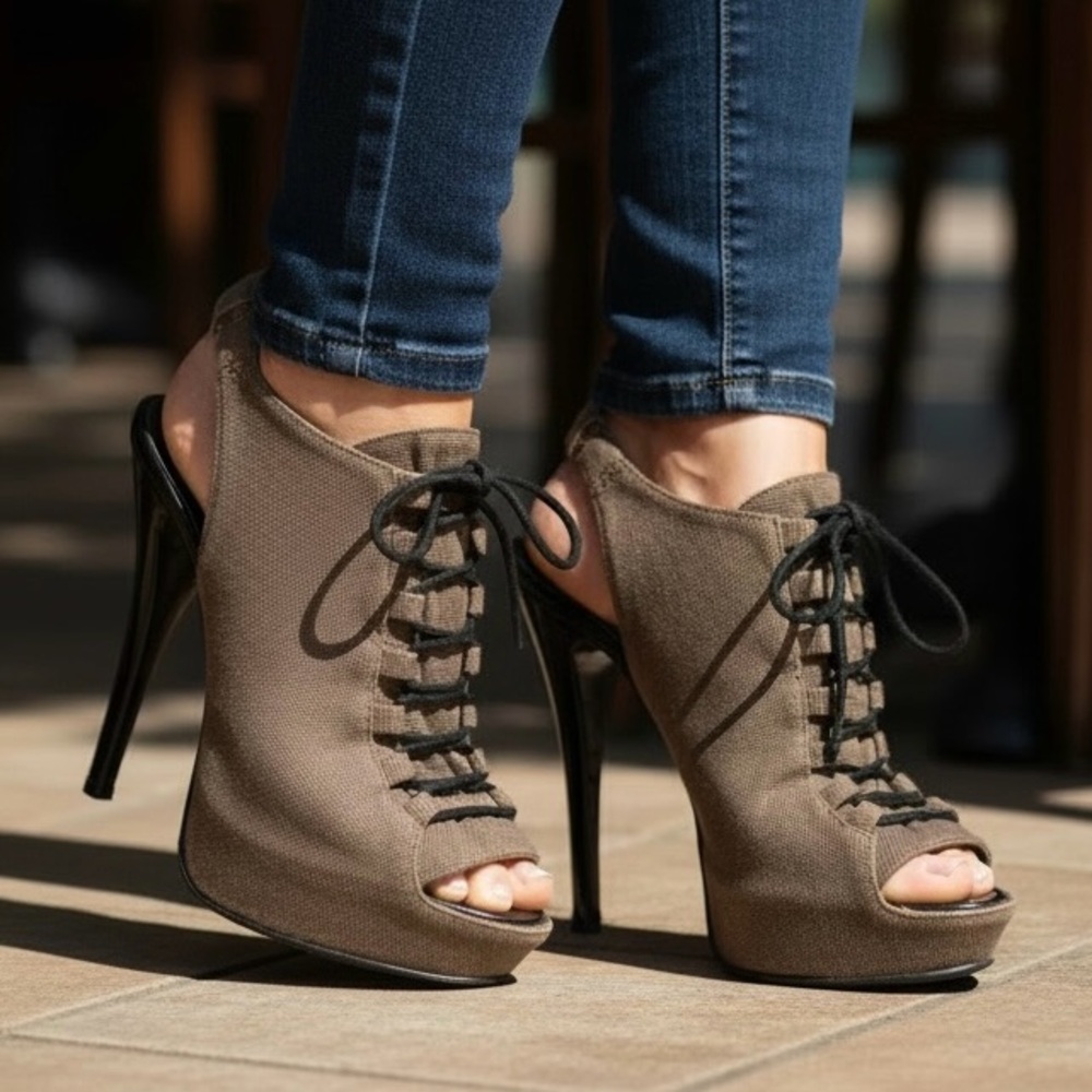 Elizabeth and James Sling Back Bootie